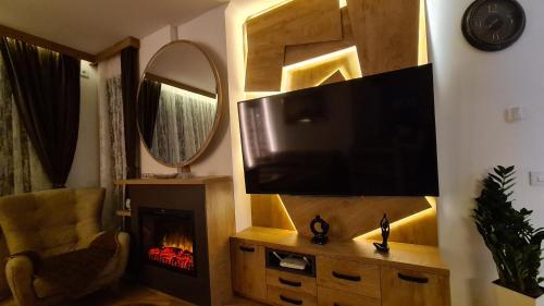 Palace 15 apartman Zlatibor stan na dan smestaj u centru grada kod jezera parking